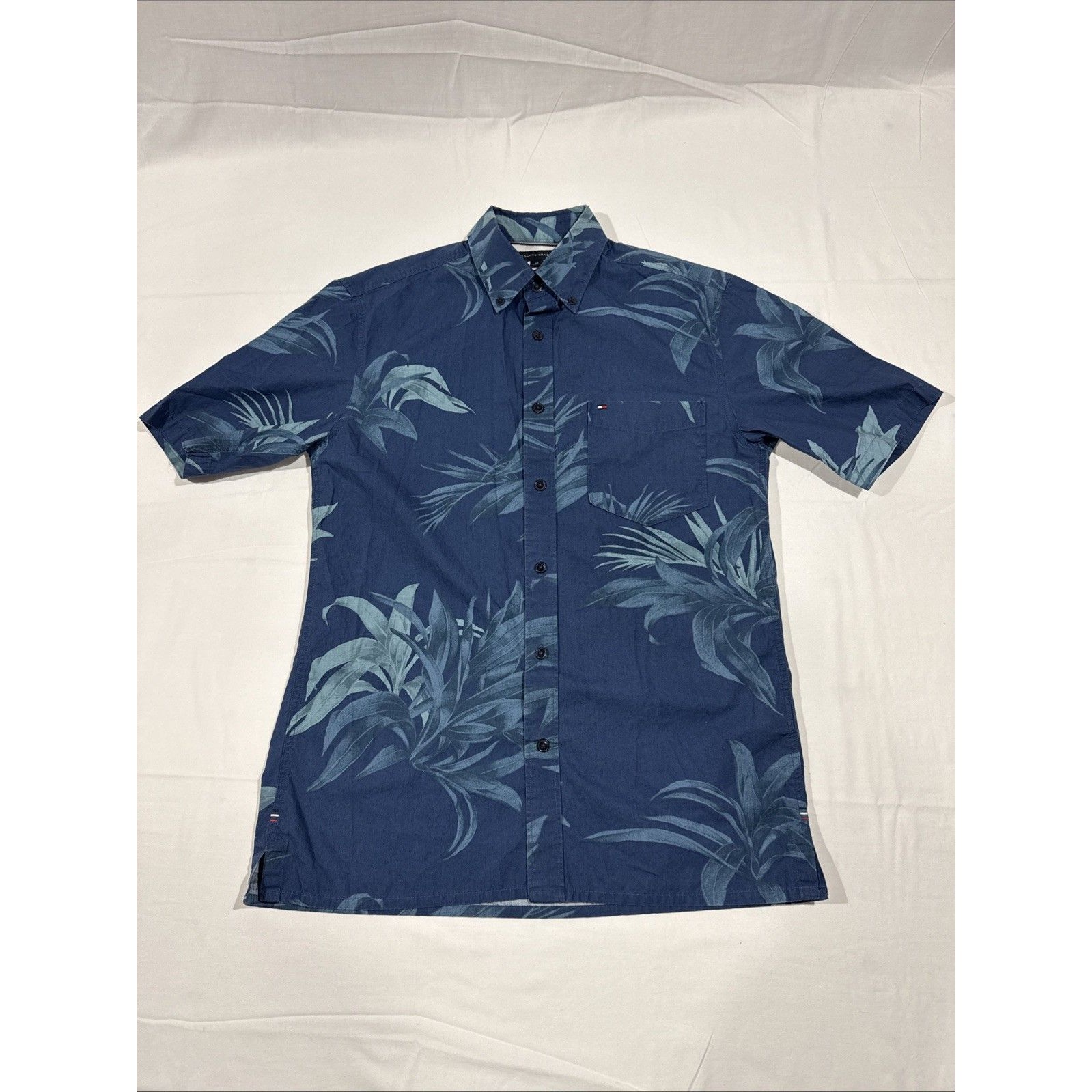 Tommy Hilfiger Button Down Hawaiian Print Shirt Blue Floral Casual Fit Small